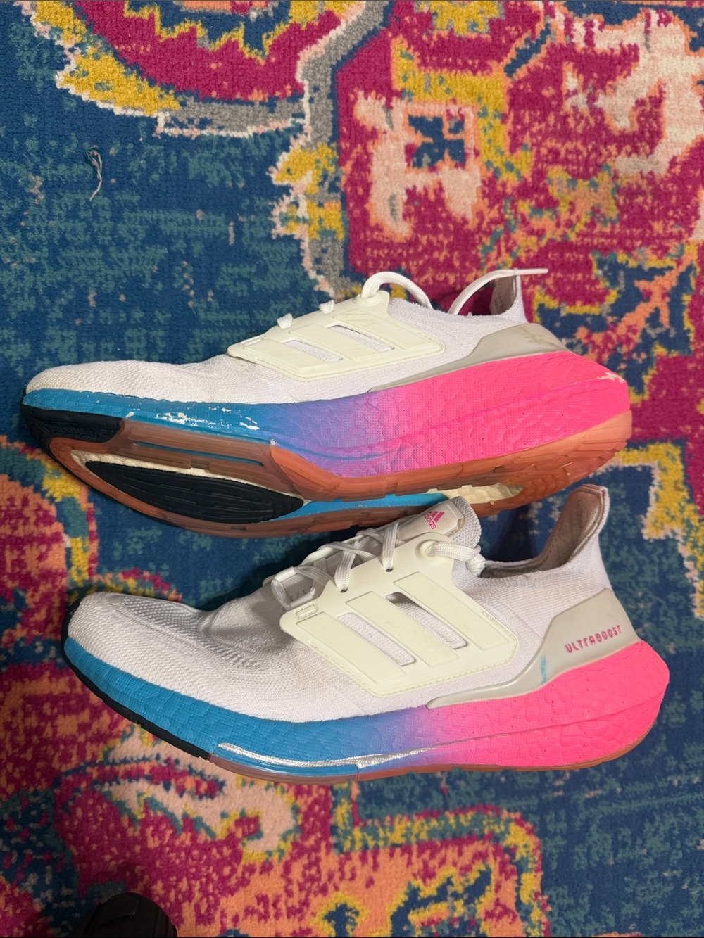 Adidas Ultraboost 22 White Gradient Womens size 8 tennis shoes pink blue - Picture 2 of 9